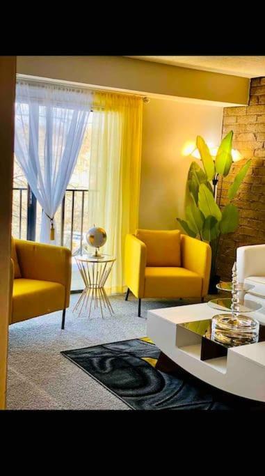 Honoray-Kes Apartamento Monroeville Exterior foto